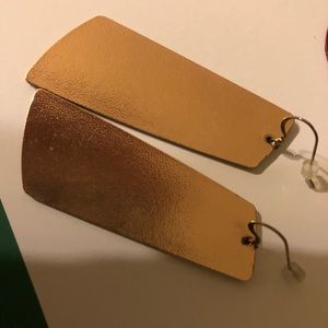 Set of 2 nickel and suede earrings